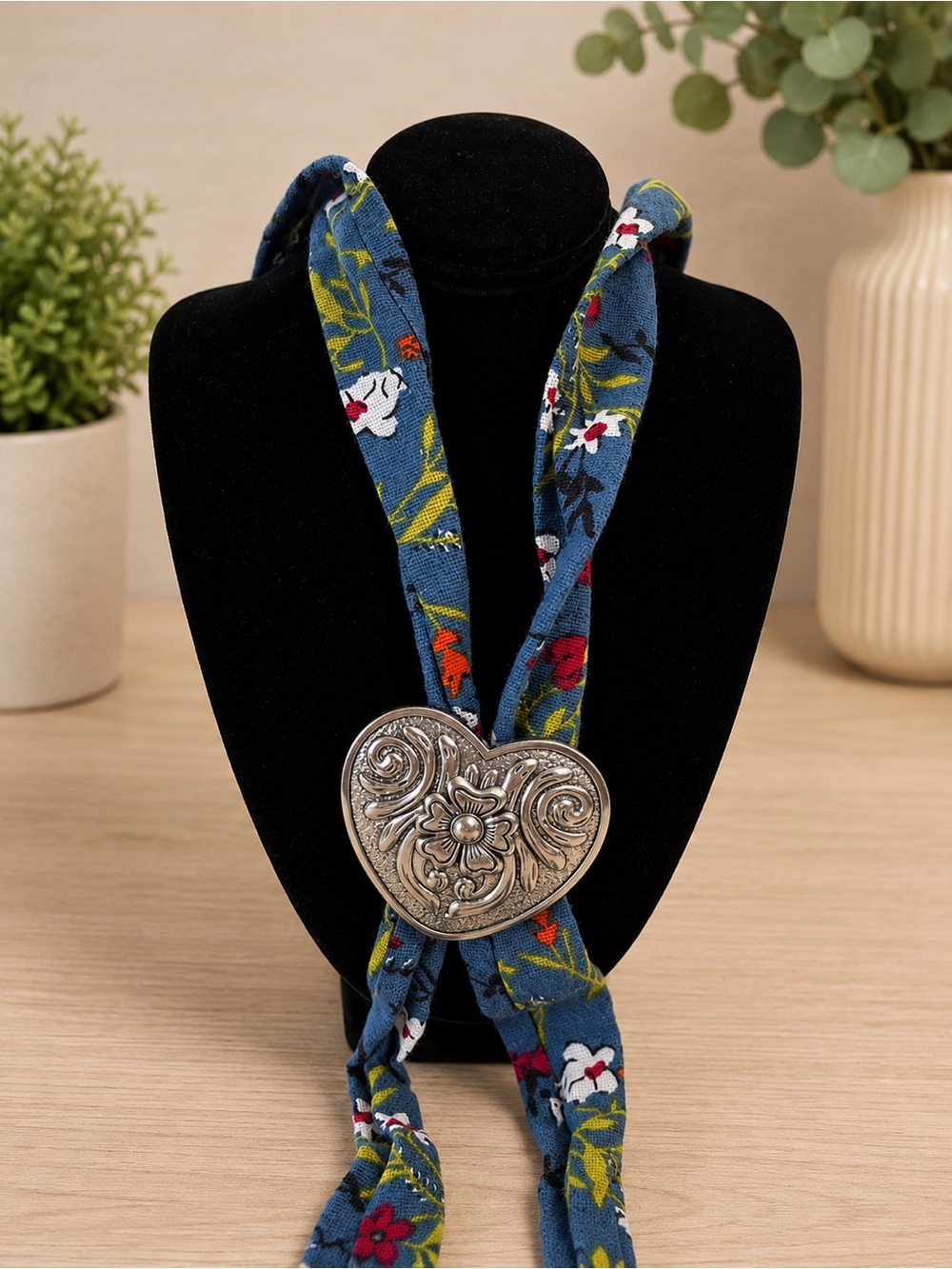 Floral Blue Heart Concho Necklace Scarf